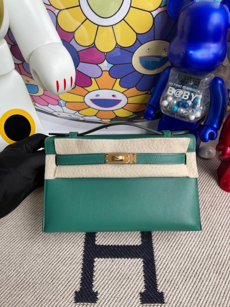 Hermès（爱马仕）Mini kelly pochette Swift Z6 孔雀绿 malachite 金扣 22cm 手拿包 晚宴包