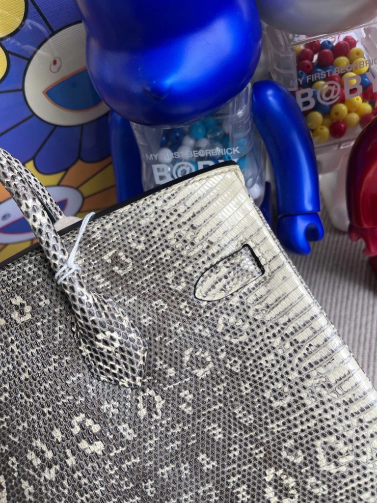 Hermès（爱马仕）Birkin 铂金包 Lizard 进口亮面蜥蜴 原色 小喜马拉雅色 银扣 25cm 顶级手缝