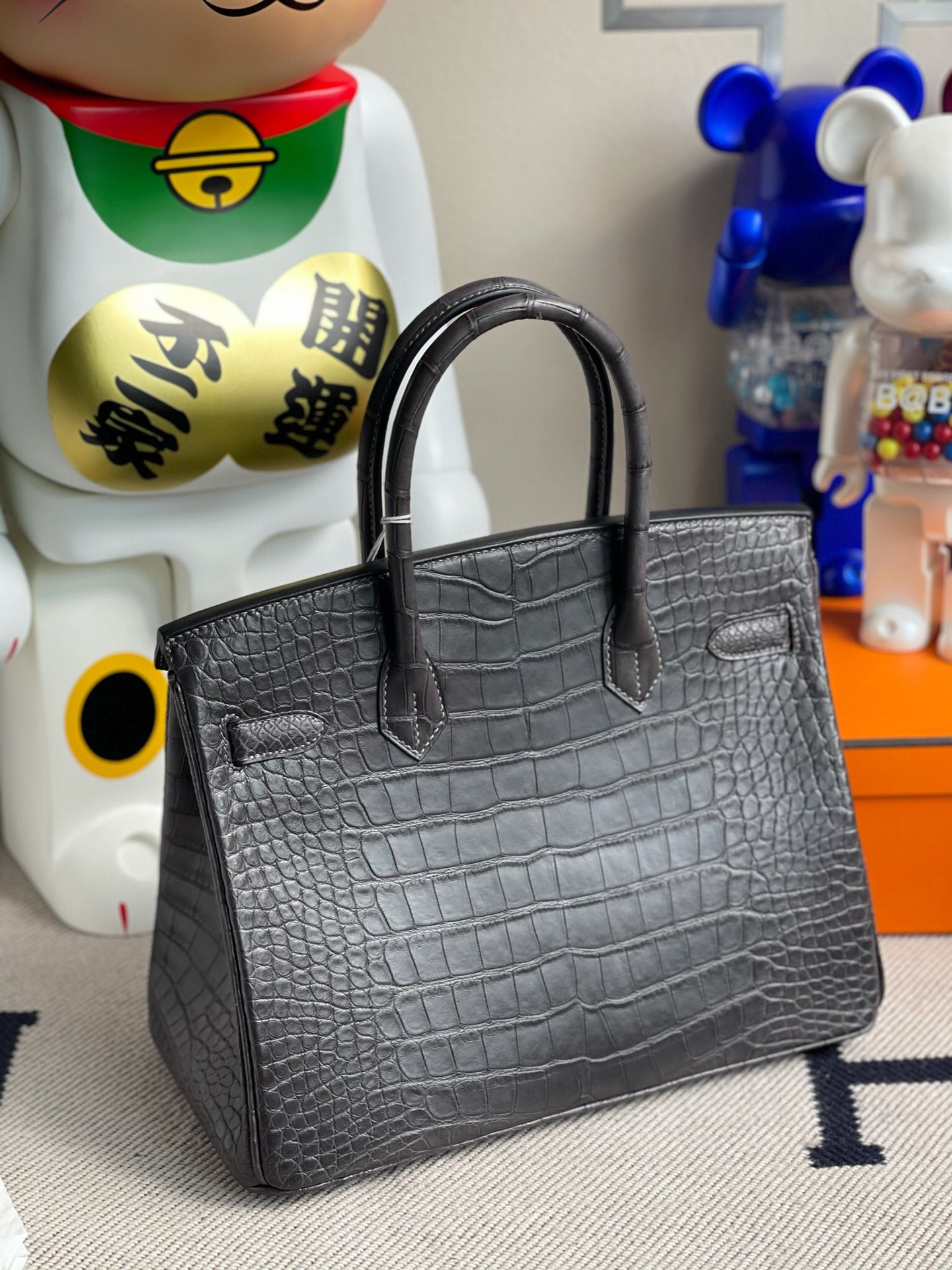 Hermès（爱马仕）Birkin 铂金包 alligator matt 雾面鳄鱼 ck88 石墨灰 金扣 30cm
