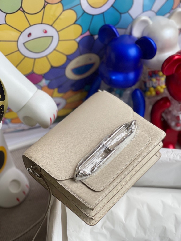 Hermès（爱马仕）Roulis 猪鼻子 Evecolor 奶油白 银扣 18cm 定制