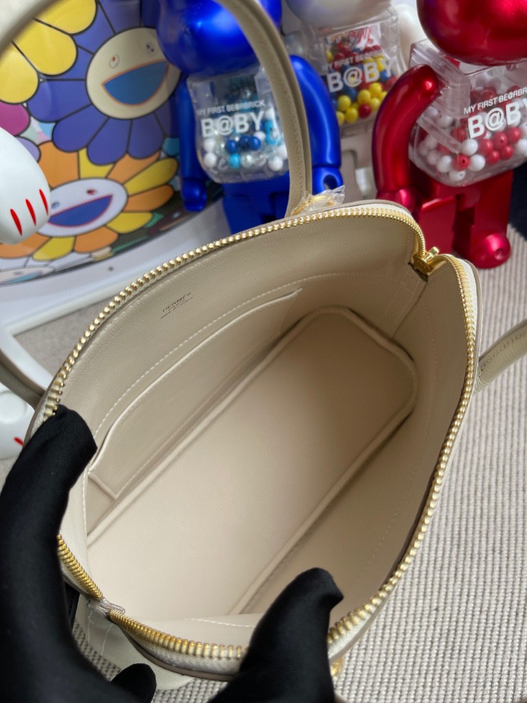 Hermès（爱马仕）Bolide 保龄球包 Epsom 原厂掌纹皮 ck10 奶昔白 Craie 金扣 27cm 顶级手缝