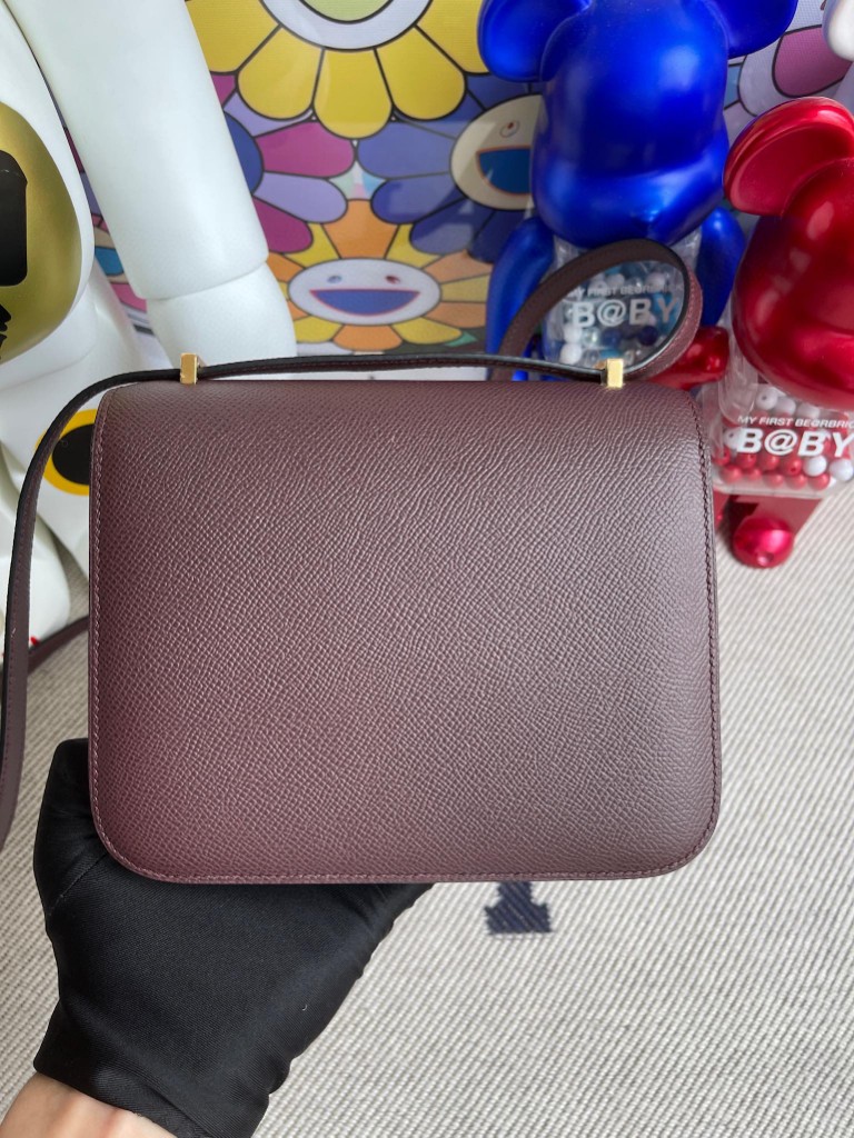 Hermès（爱马仕）Constance 空姐包 Epsom 原厂掌纹皮 波尔多酒红 Bordeaux 金扣 18cm