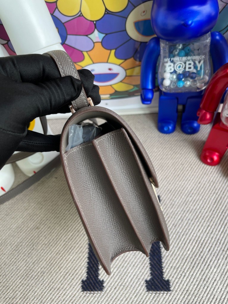 Hermès（爱马仕）Constance 空姐包 Epsom 原厂掌纹皮  M8 沥青灰 Gris ashpite 玫瑰金扣 18cm 顶级手缝