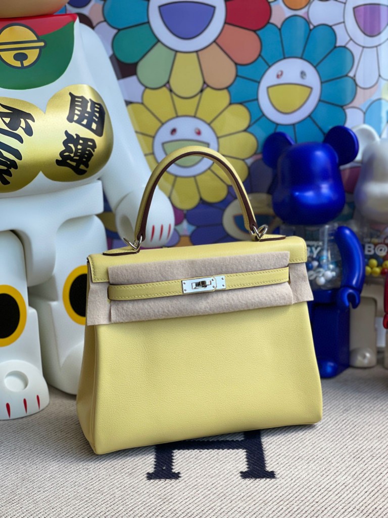 Hermès（爱马仕）Kelly 凯莉包 Swift 1Z 小鸡黄 银扣 25cm 顶级手缝 定制