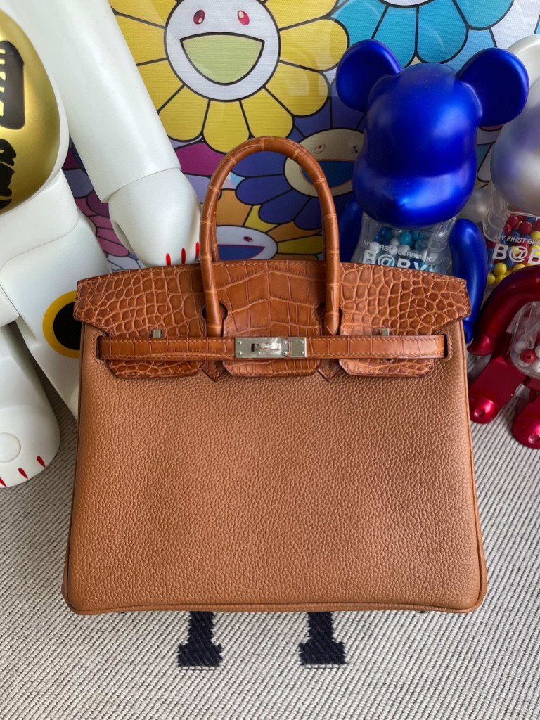 Hermès（爱马仕）Birkin Touch 系列 金棕色 雾面棕色鳄鱼 银扣 25cm 顶级手缝