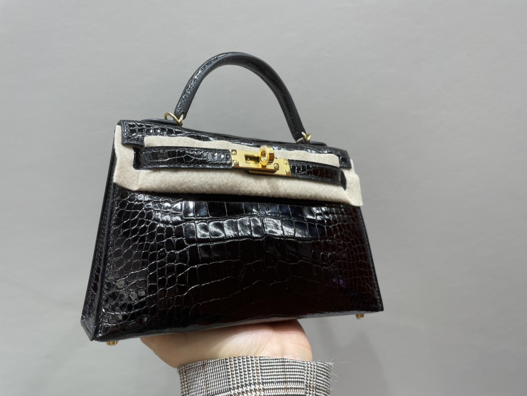 Hermès（爱马仕）Mini kelly ll Alligator shiny 亮面鳄鱼 ck89 黑色 Noir 金扣 顶级手缝 现货