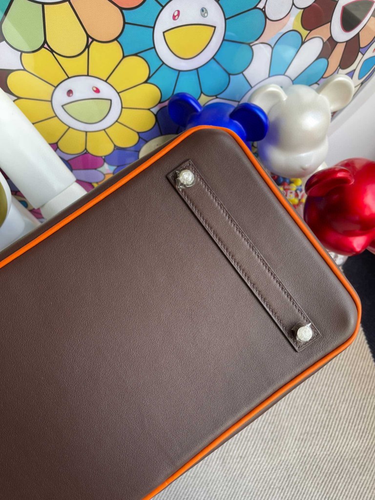 Hermès（爱马仕）Birkin 铂金包 Swift 巧克力色拼橙色 银扣 35cm 马蹄印 顶级手缝 定制