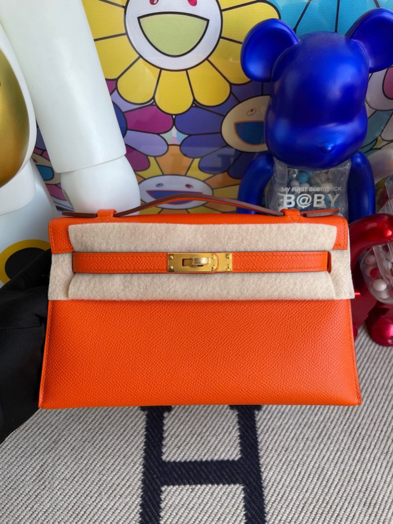 Hermès（爱马仕）Mini kelly pochette Epsom 原厂掌纹皮 火焰橙 金扣 22cm 顶级手缝 手拿包 晚宴包