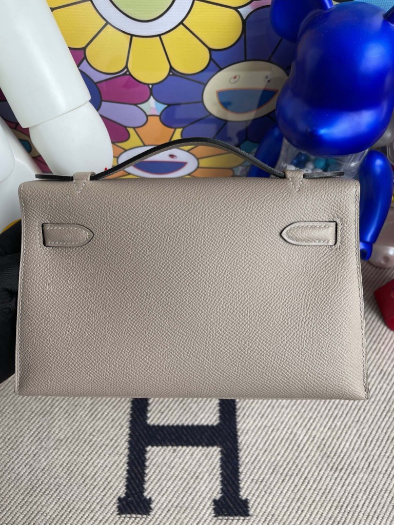 Hermès(爱马仕)Mini pochette Epsom 原厂掌纹皮 M8 沥青灰 Gris ashpite 金扣 22cm 手拿包 晚宴包-拉尔森鳄鱼皮具定制 - 爱马仕包包官网 Hermès(爱马仕)Mini pochette Epsom 原厂掌纹皮 M8 沥青灰 Gris ashpite 金扣 22cm 手拿包 晚宴包