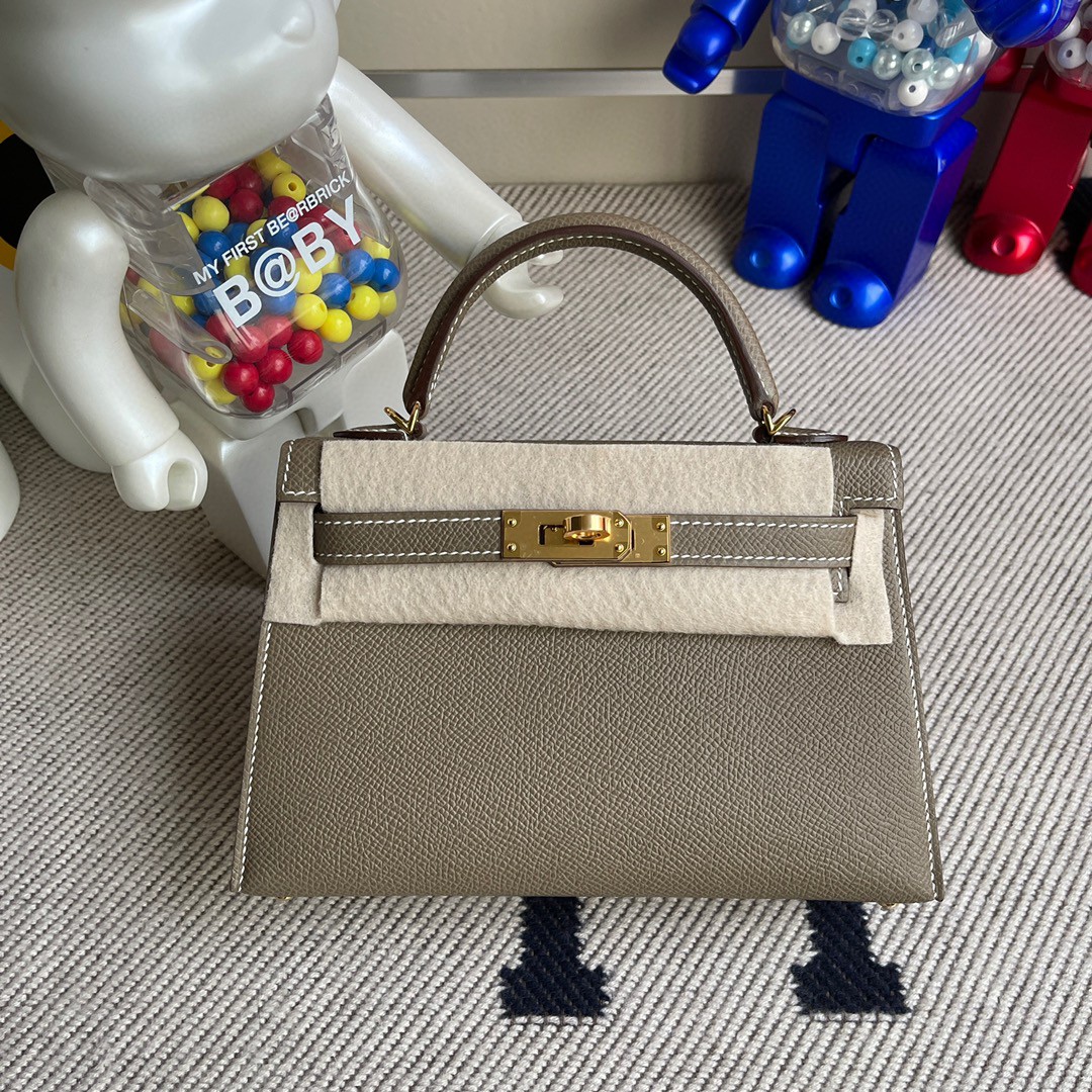 Hermès（爱马仕）Minikelly ll Epsom 原厂掌纹皮 ck18 大象灰 Etoupe 金扣 现货