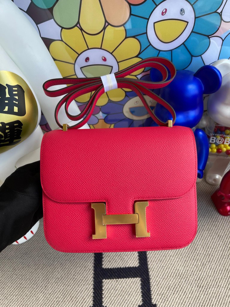 Hermès（爱马仕）Constance 空姐包 Epsom 原厂掌纹皮 i6 极致粉 金扣 18cm 顶级手缝