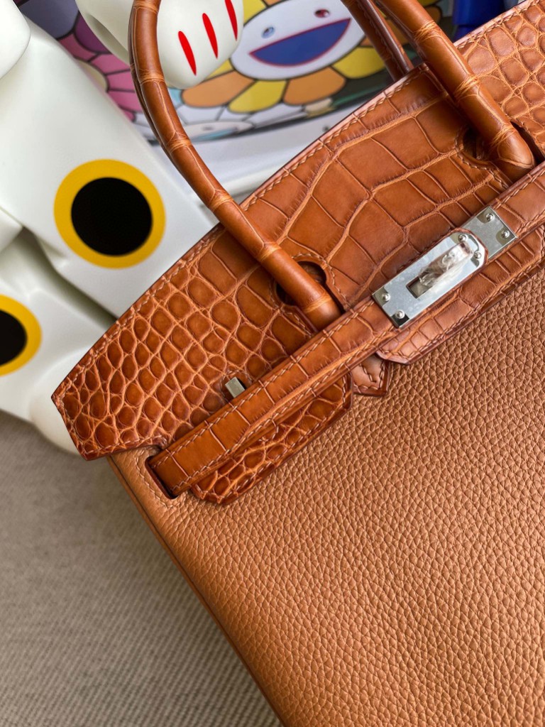 Hermès（爱马仕）Birkin Touch 系列 金棕色 雾面棕色鳄鱼 银扣 25cm 顶级手缝