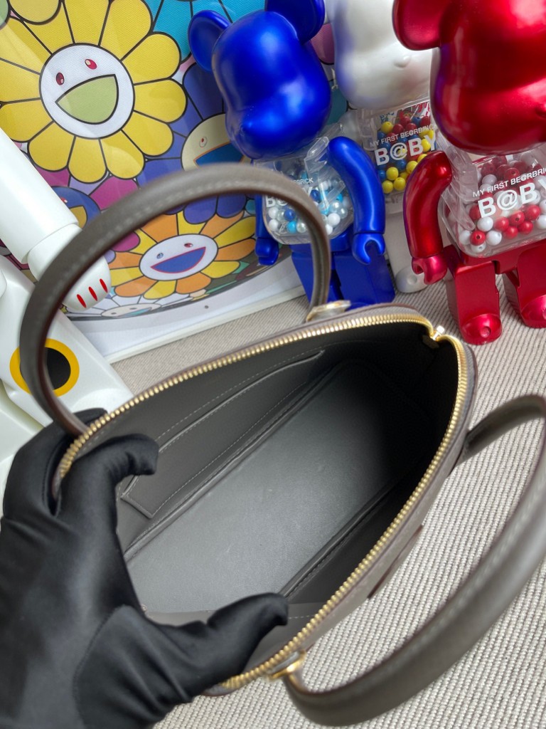Hermès(爱马仕)Bolide 保龄球包 Epsom 原厂掌纹皮 8F 锡器灰 Etain 金扣 27cm 顶级手缝-拉尔森鳄鱼皮具定制 - 爱马仕包包官网 Hermès(爱马仕)Bolide 保龄球包 Epsom 原厂掌纹皮 8F 锡器灰 Etain 金扣 27cm 顶级手缝