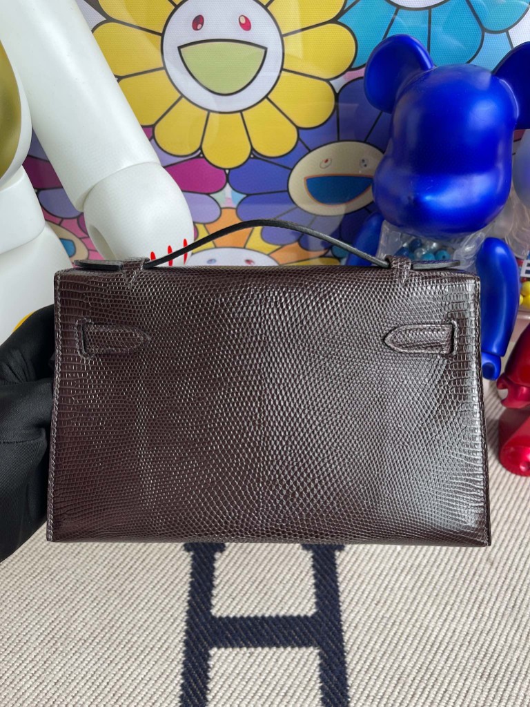 Hermès（爱马仕）kelly pochette Lizard 进口亮面蜥蜴 巧克力色 金扣 22cm 手拿包 晚宴包