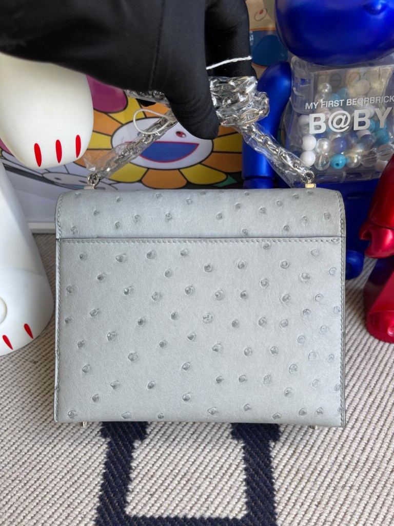 Hermès（爱马仕）Verrou 插销包 Ostrich kk鸵鸟 8U 冰川蓝 银扣 17cm 顶级手缝