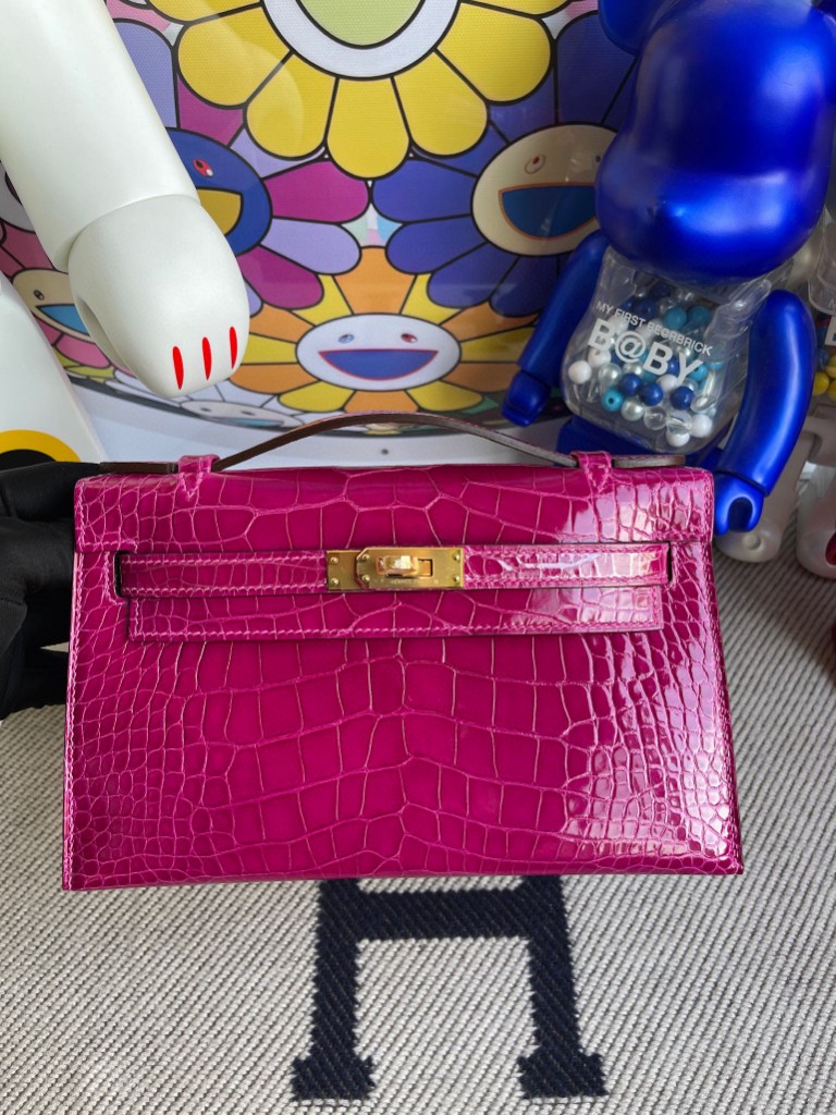 Hermès（爱马仕）Mini kelly pochette Alligator shiny 亮面鳄鱼 J5 天方夜谭粉紫 金扣 22cm