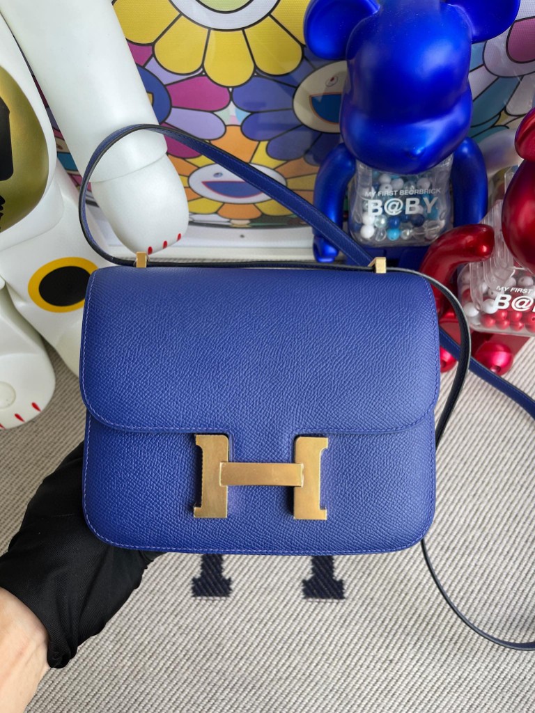 Hermès（爱马仕）Constance 空姐包 Epsom 原厂掌纹皮 7T 电光蓝 金扣 18cm 顶级手缝