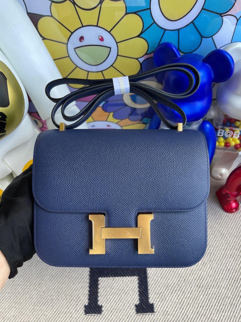 Hermès（爱马仕）Constance 空姐包 Epsom 原厂掌纹皮 宝石蓝 Blue saphir 金扣 18cm 顶级手缝
