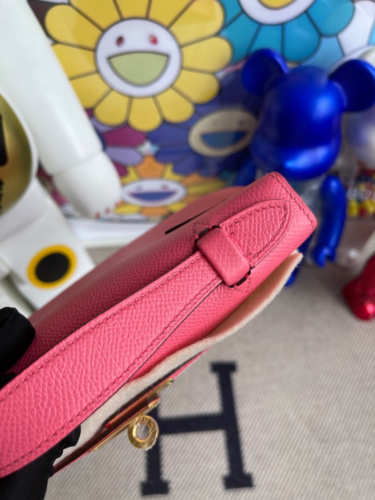 Hermès（爱马仕）Mini pochette Epsom 原厂掌纹皮 8W 唇膏粉 rose azalee 金扣 22cm 手拿包 晚宴包