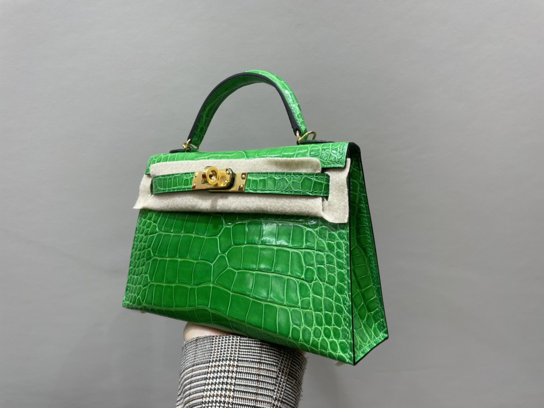 Hermès（爱马仕）Mini kelly ll Alligator shiny 亮面鳄鱼 1L 仙人掌绿 金扣 顶级手缝 现货