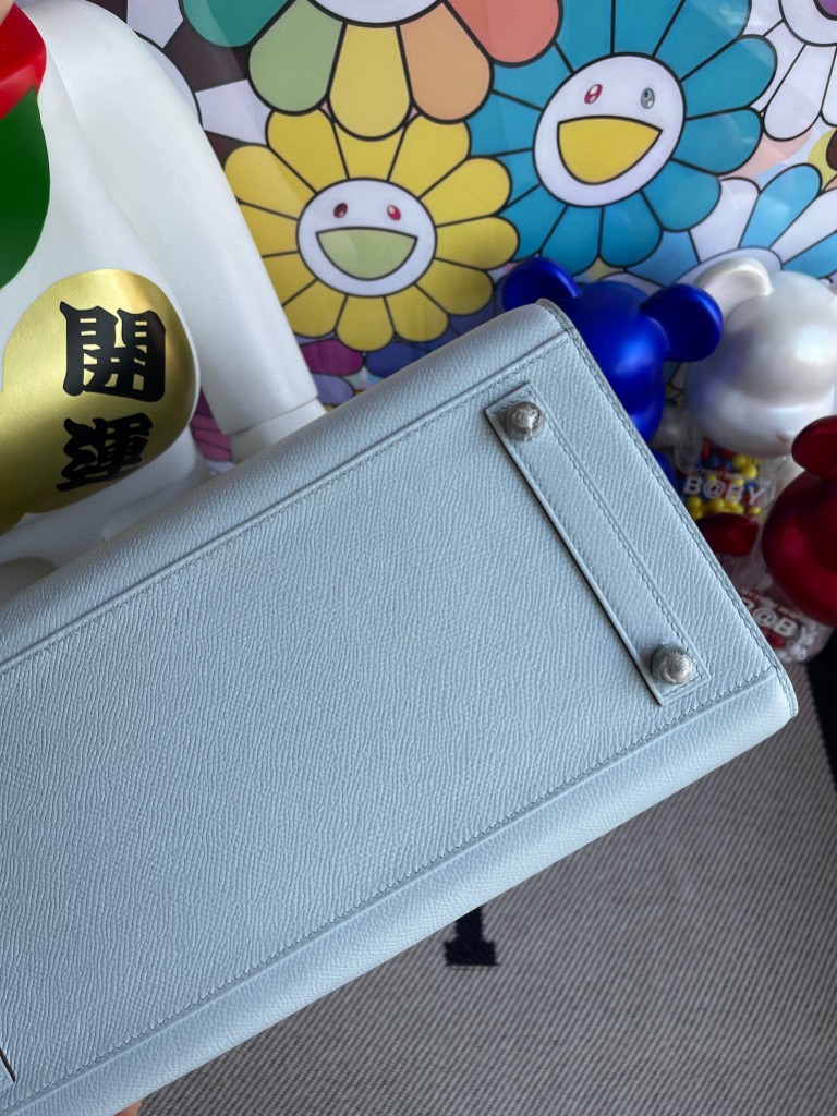 Hermès(爱马仕)Birkin 铂金包 Epsom 原厂掌纹皮 T0 雾蓝色 银扣 30cm 顶级手缝 定制-拉尔森鳄鱼皮具定制 - 爱马仕包包官网 Hermès(爱马仕)Birkin 铂金包 Epsom 原厂掌纹皮 T0 雾蓝色 银扣 30cm 顶级手缝 定制