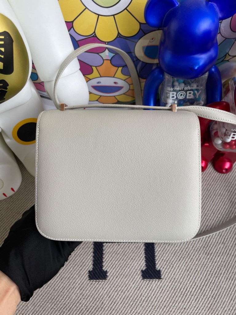 Hermès（爱马仕）Constance 空姐包 evecolor 珍珠灰 玫瑰金扣 18cm 顶级手缝