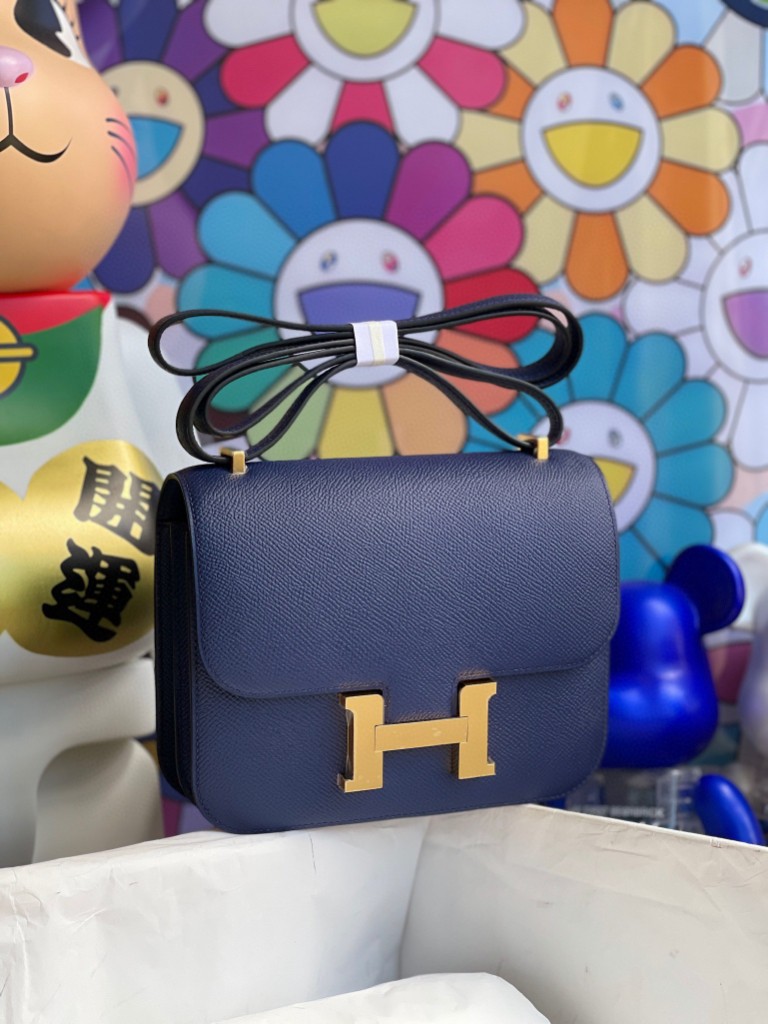 Hermès（爱马仕）Constance 空姐包 Epsom 原厂掌纹皮 宝石蓝 Blue saphir 金扣 18cm 顶级手缝