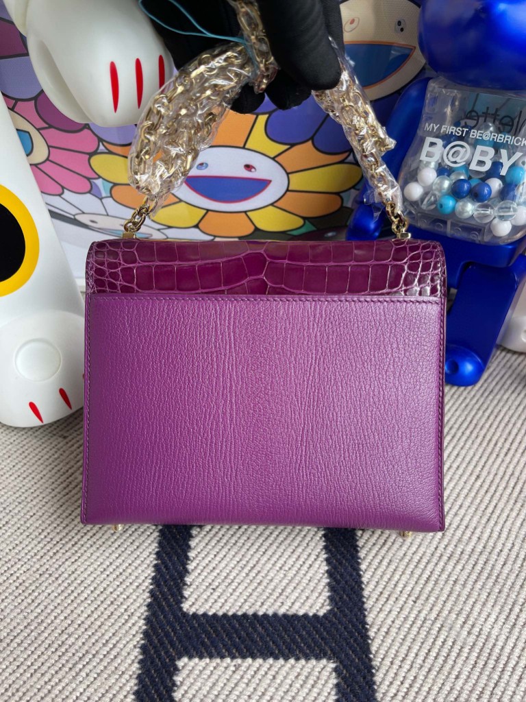 Hermès（爱马仕）Verrou 插销包 Chevre 海葵紫 拼 加仑紫 亮面鳄鱼 双拼扣 17cm