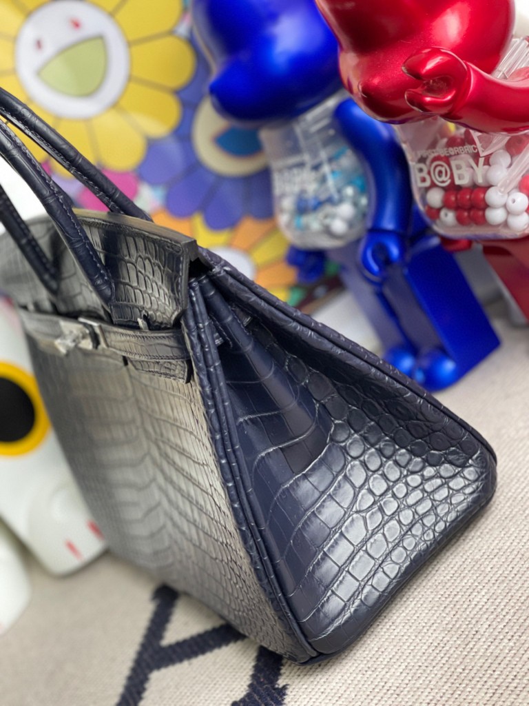 Hermès（爱马仕）Birkin 铂金包 Crocodile matt 雾面鳄鱼 CK76 深海蓝 Blue indigo 银扣 25cm 顶级手缝