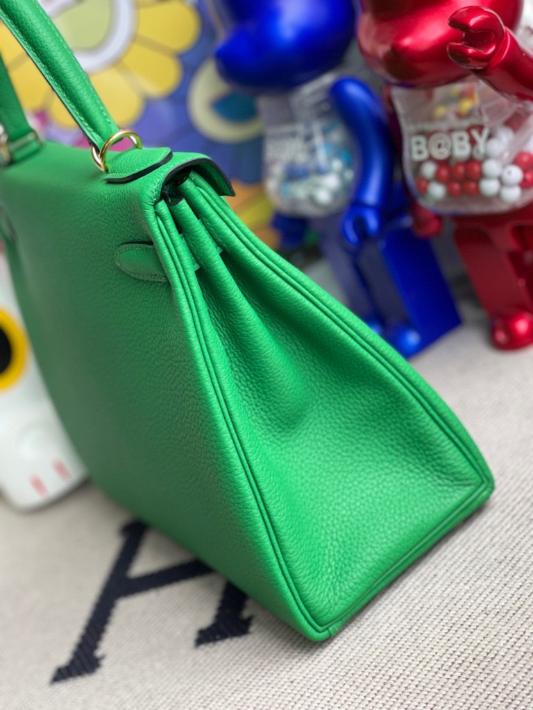Hermès（爱马仕）kelly 凯莉包 原厂小牛皮 togo 1K 竹子绿 Bamboo 金扣 28cm 顶级手缝