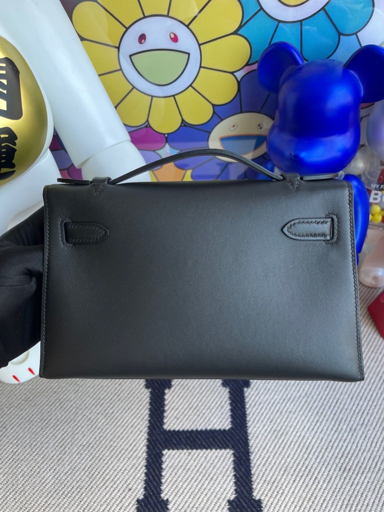Hermès（爱马仕）Mini kelly pochette Swift 皮 ck89 黑色 Noir 金扣 22cm 手拿包 晚宴包