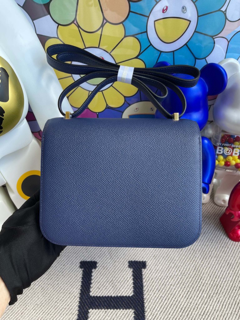 Hermès（爱马仕）Constance 空姐包 Epsom 原厂掌纹皮 宝石蓝 Blue saphir 金扣 18cm 顶级手缝