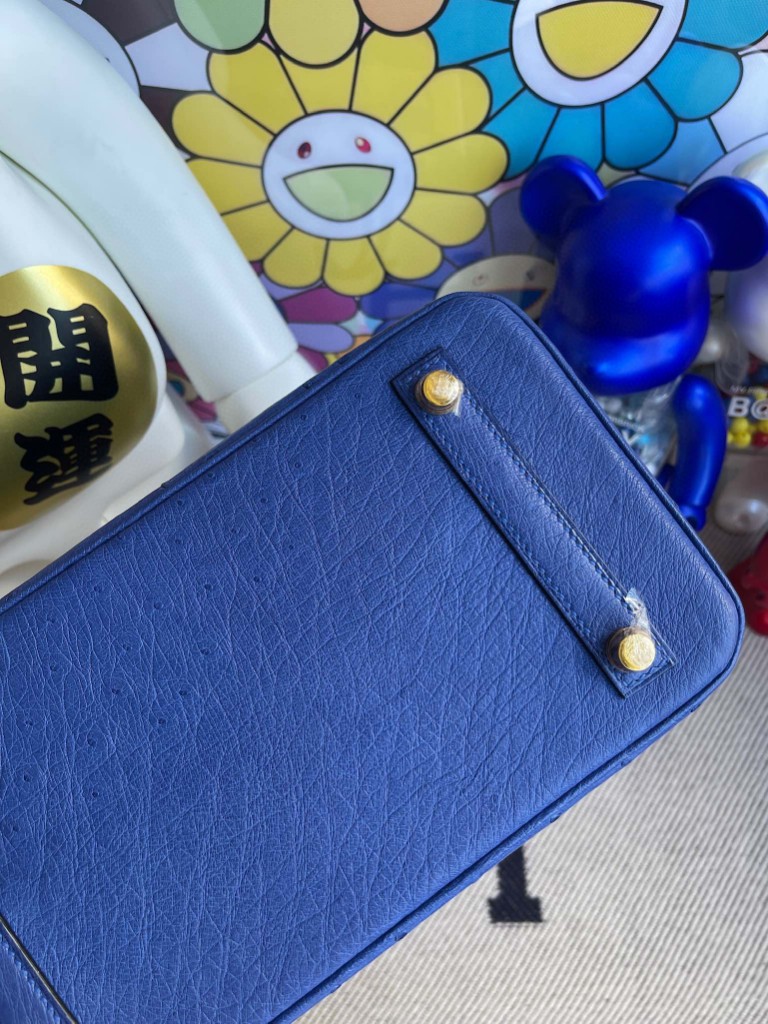 Hermès(爱马仕)Birkin 铂金包 Ostrich kk鸵鸟 7Q希腊蓝 mykonos 金扣 25cm 顶级手缝-拉尔森鳄鱼皮具定制 - 爱马仕包包官网 Hermès(爱马仕)Birkin 铂金包 Ostrich kk鸵鸟 7Q希腊蓝 mykonos 金扣 25cm 顶级手缝