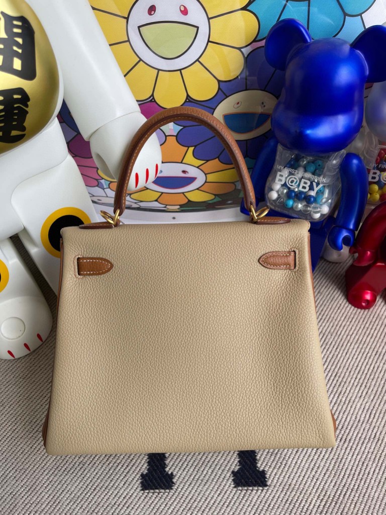 Hermès（爱马仕）Kelly 凯莉包 原厂小牛皮 togo 风衣灰金棕色 金扣 25cm 马蹄印 顶级手缝