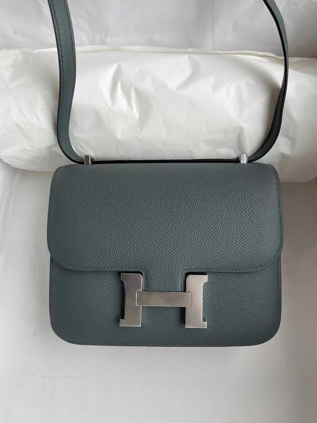 Hermès（爱马仕）Constance 空姐包 Epsom 飓风蓝 银扣 19cm