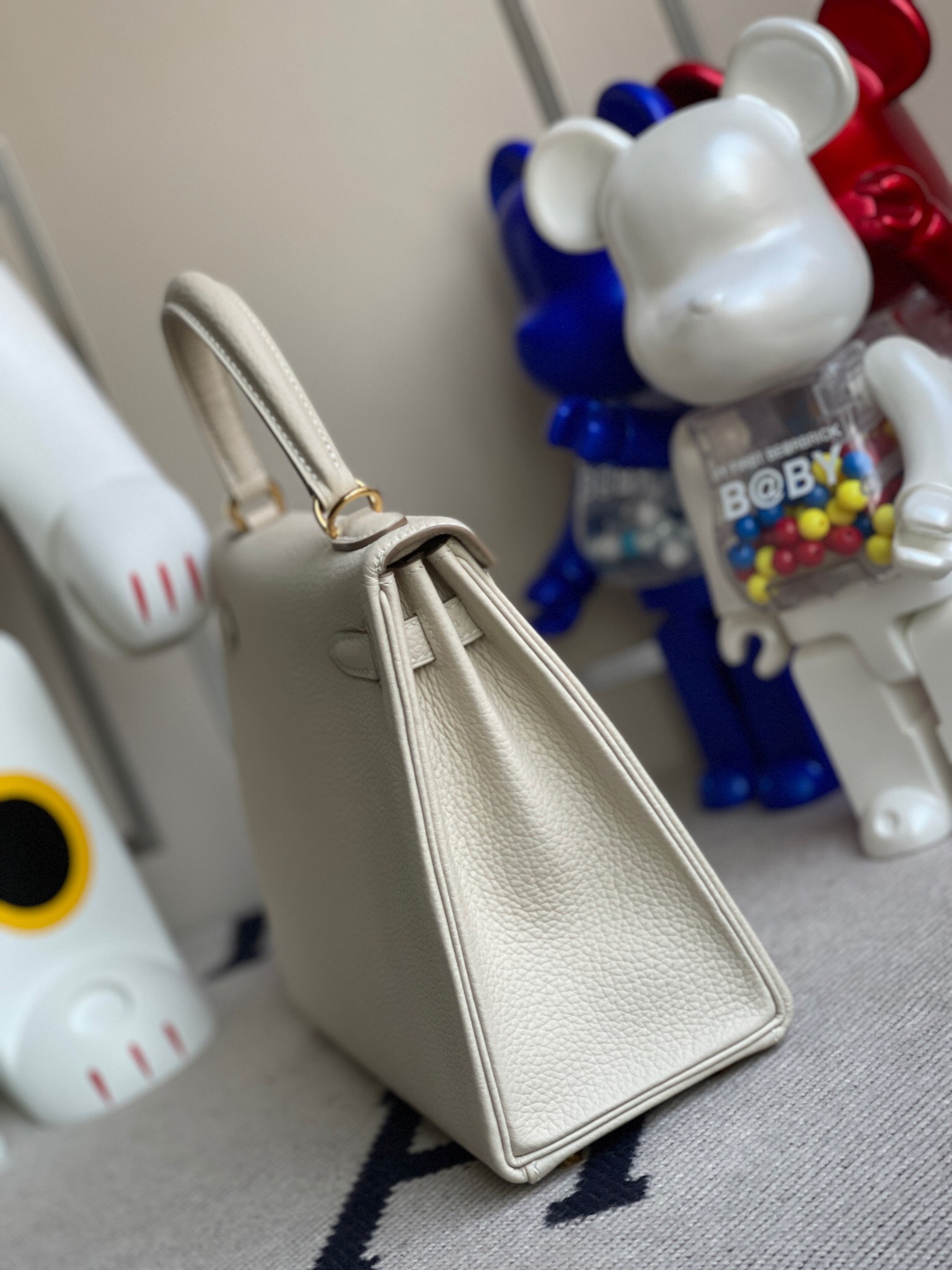 Hermès（爱马仕）Kelly 凯莉包 原厂小牛皮 togo ck10 奶昔白 Craie 金扣 25cm 顶级手缝 现货