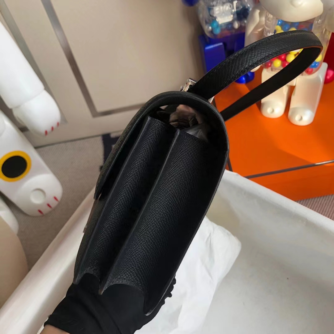 Hermès（爱马仕）Constance 空姐包 Epsom ck89 黑色 银扣 19cm