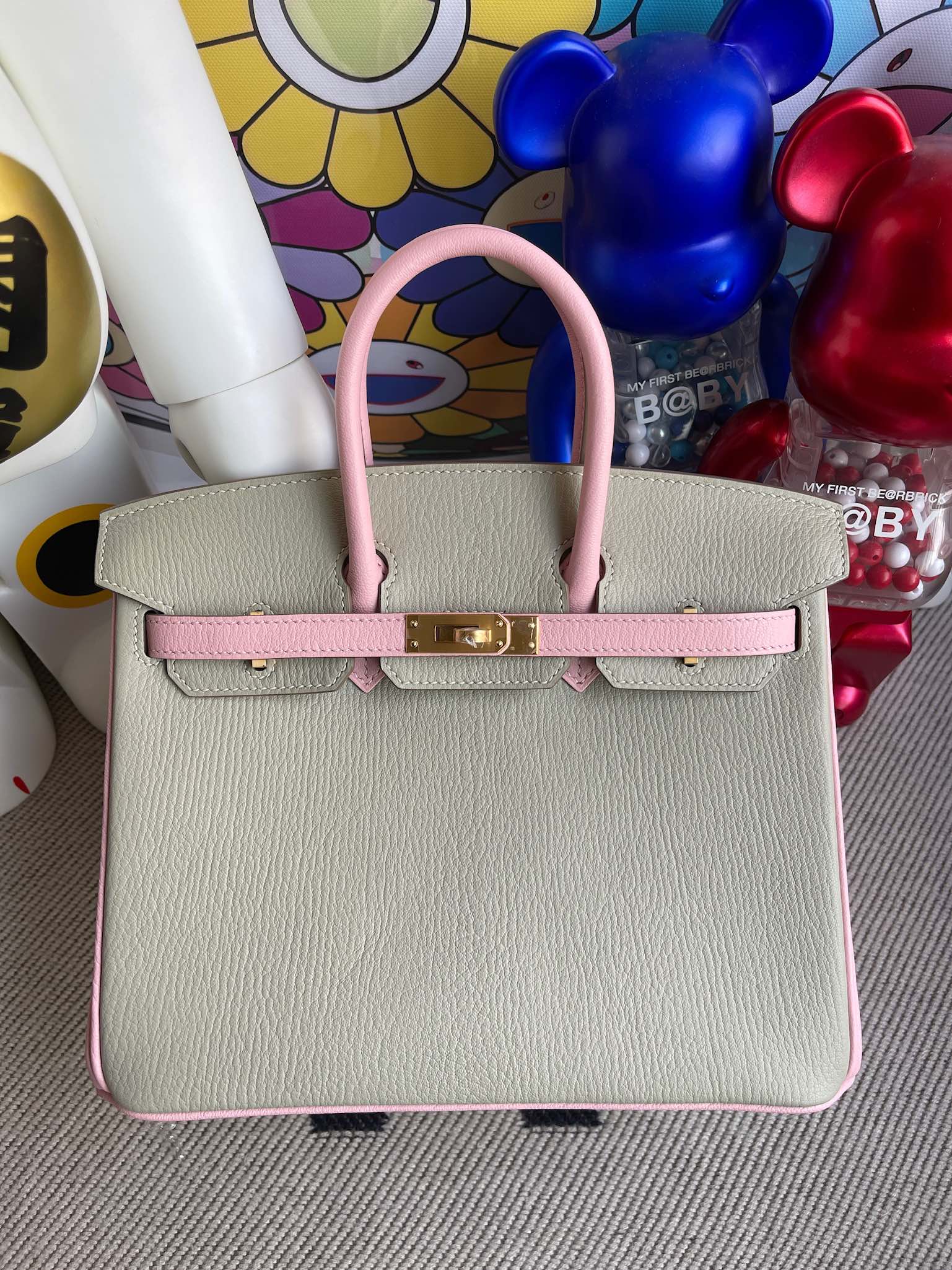 Hermès（爱马仕）Birkin 铂金包 Chevre 山羊皮 斑鸠灰 拼 3Q粉 金扣 马蹄印 25cm 顶级手缝
