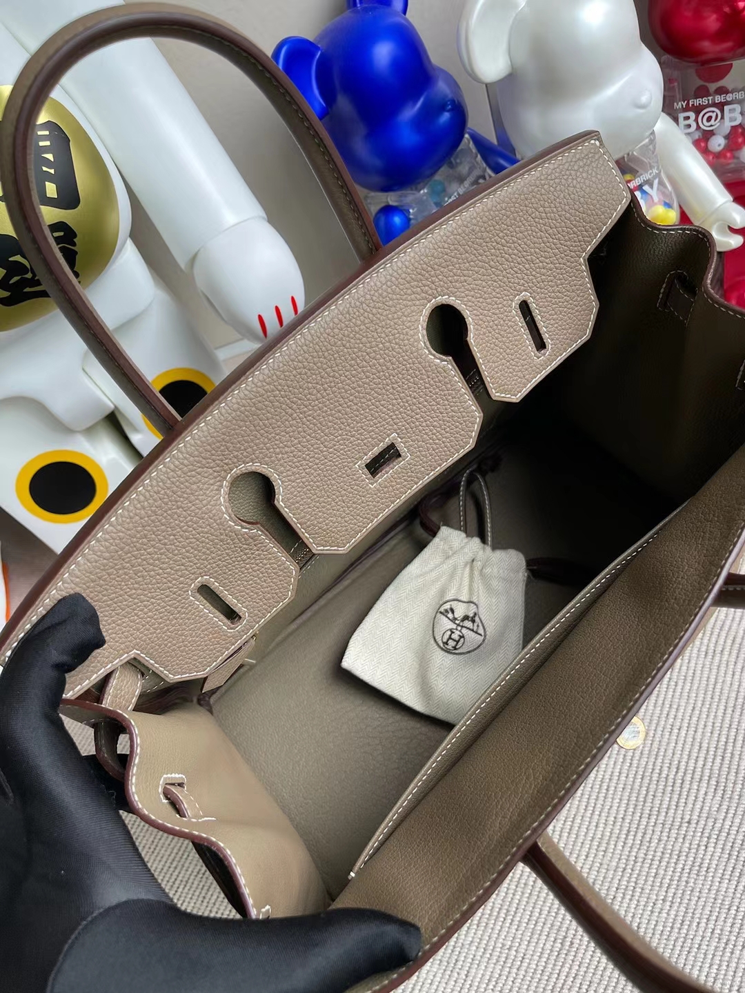 Hermès（爱马仕）Birkin 铂金包 Togo小牛皮 Ck18 大象灰 金扣 30cm