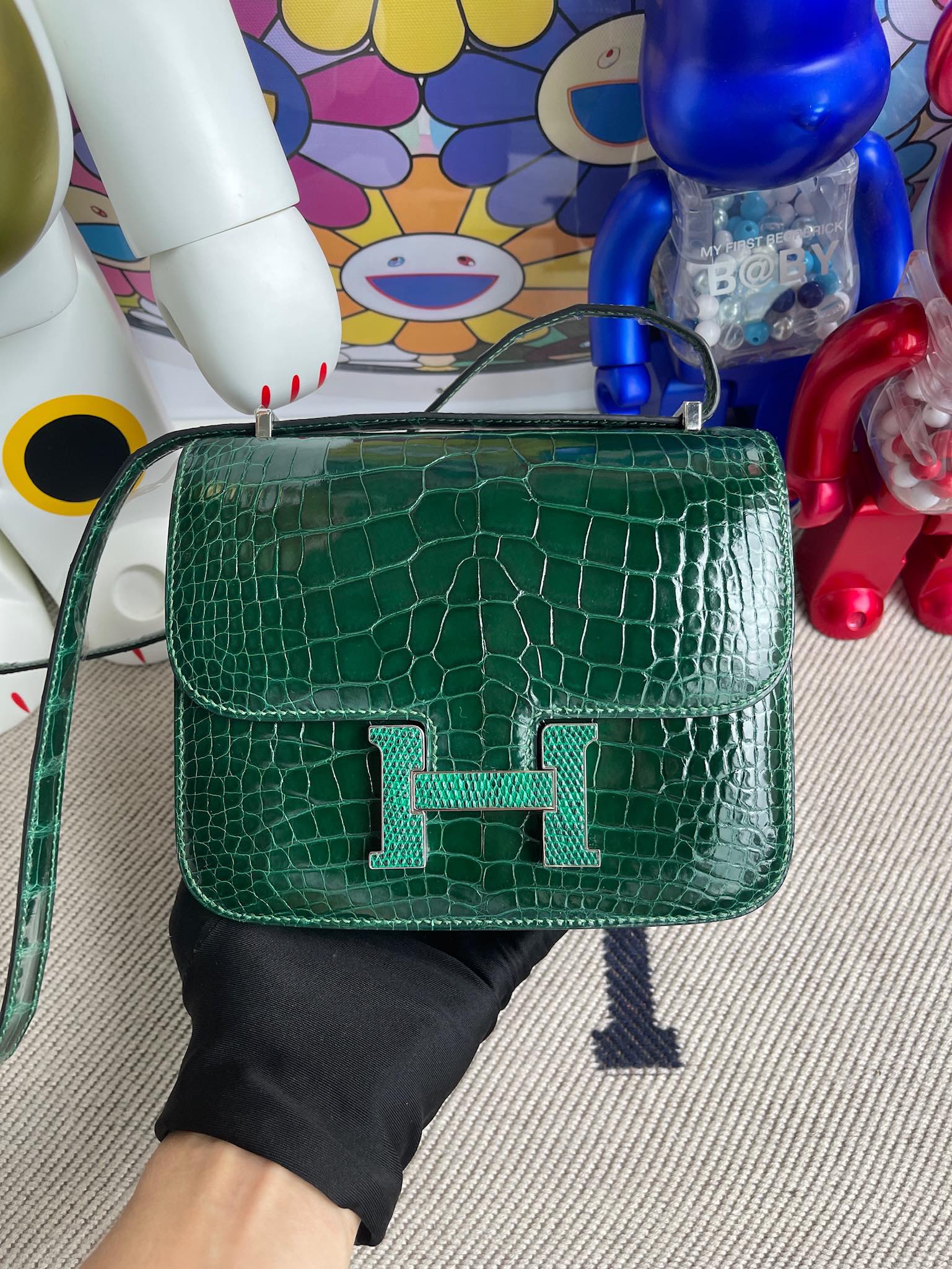 Hermès（爱马仕）Constance 空姐包 Alligator shiny 亮面鳄鱼 祖母绿拼蜥蜴扣 18cm 顶级手缝 定制