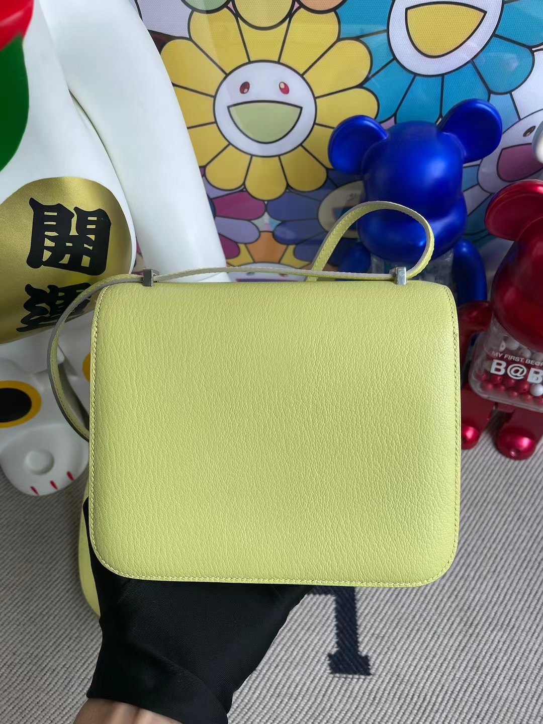 Hermès（爱马仕）Constance 空姐包 Chevre 进口山羊皮 R9 嫩芽黄 银扣 19cm