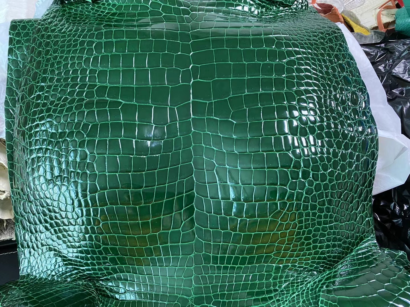 Hermès（爱马仕）新到皮 雾面倒v澳洲湾鳄 ck67 祖母绿 matte porosus crocodile