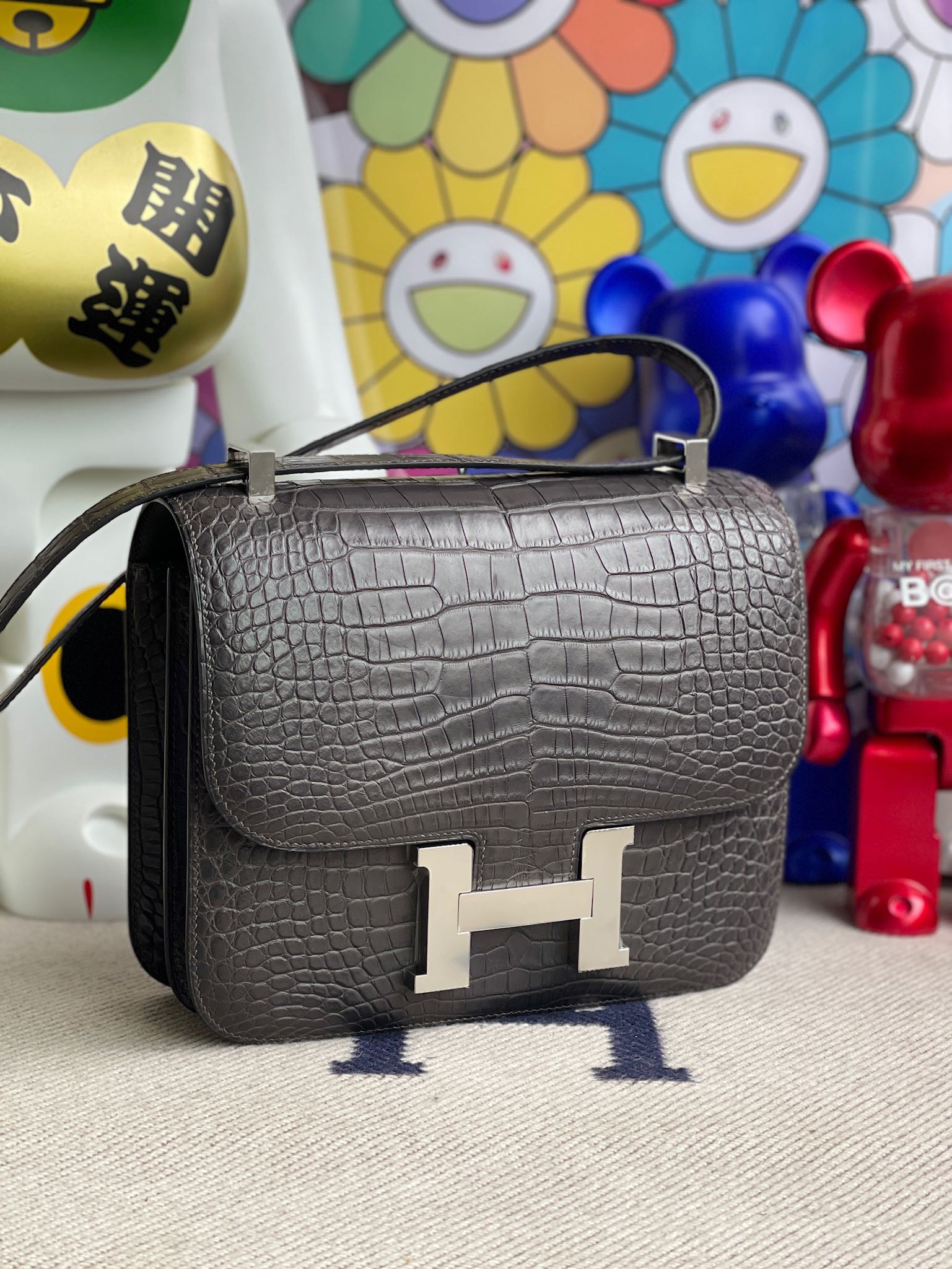 Hermès（爱马仕）Constance 空姐包 Alligator matt 雾面鳄鱼 ck88 石墨灰 graphite 银扣 18cm 定制