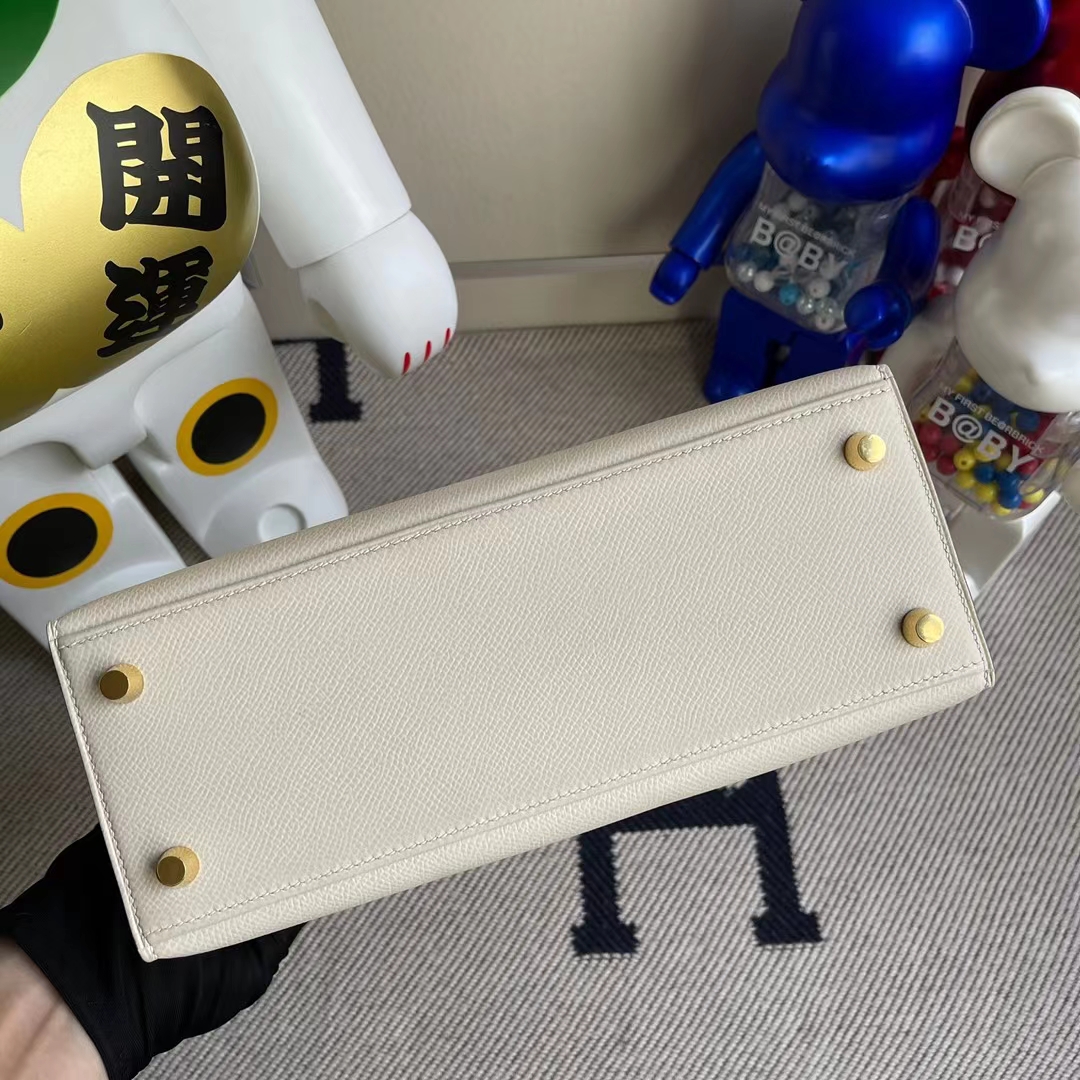 Hermès（爱马仕）Kelly 凯莉包 Epsom ck10 奶昔白 金扣 25cm