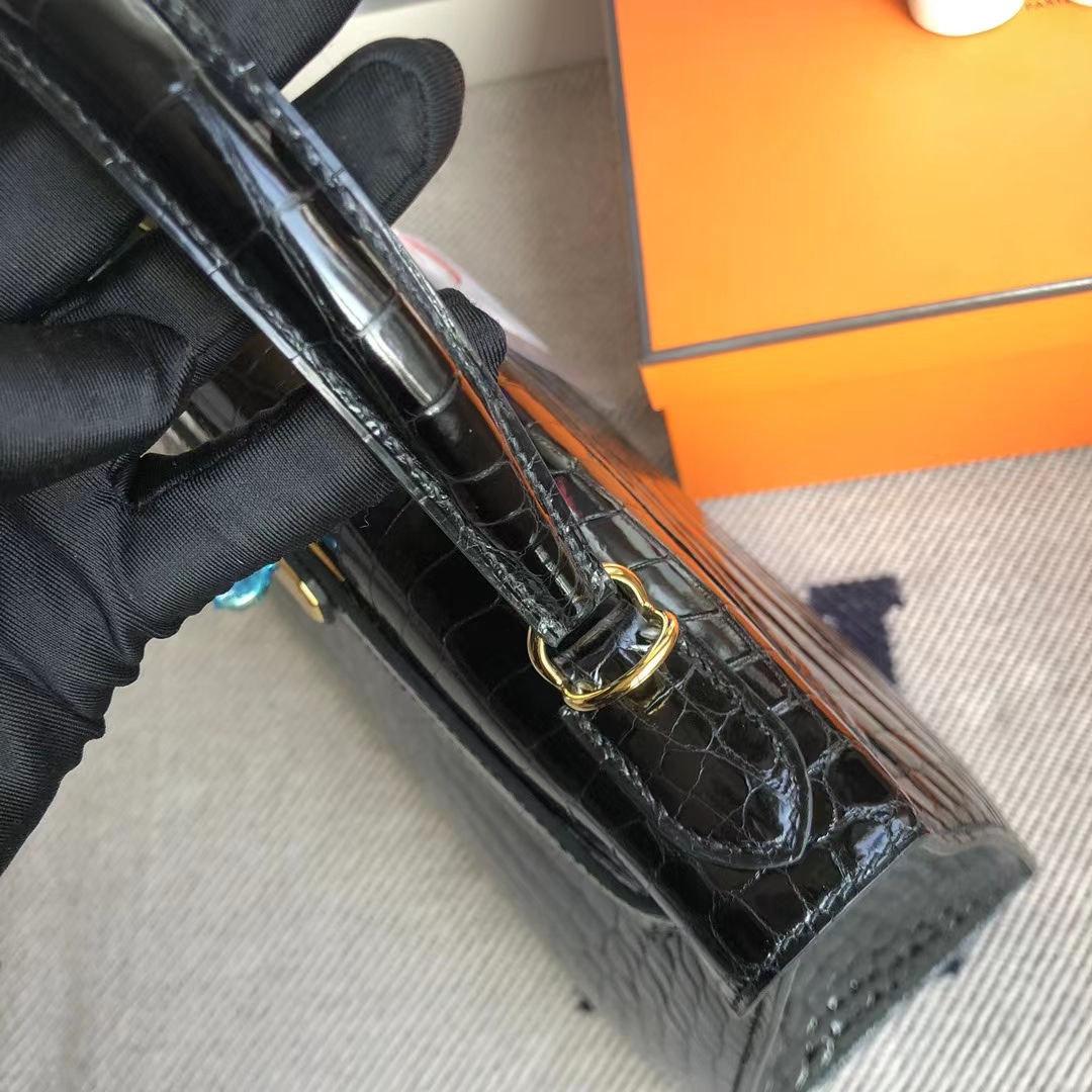 Hermès（爱马仕）Kelly 凯莉包 亮面倒v澳洲湾鳄 Ck89 黑色 shiny porosus crocodile 金扣 28cm