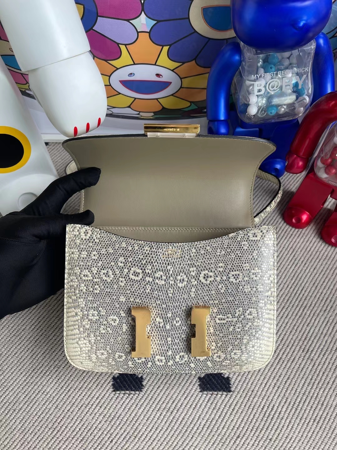 Hermès（爱马仕）Constance 空姐包 Lizard 进口蜥蜴皮 01 自然色蜥蜴 金扣 19cm 全手工缝制