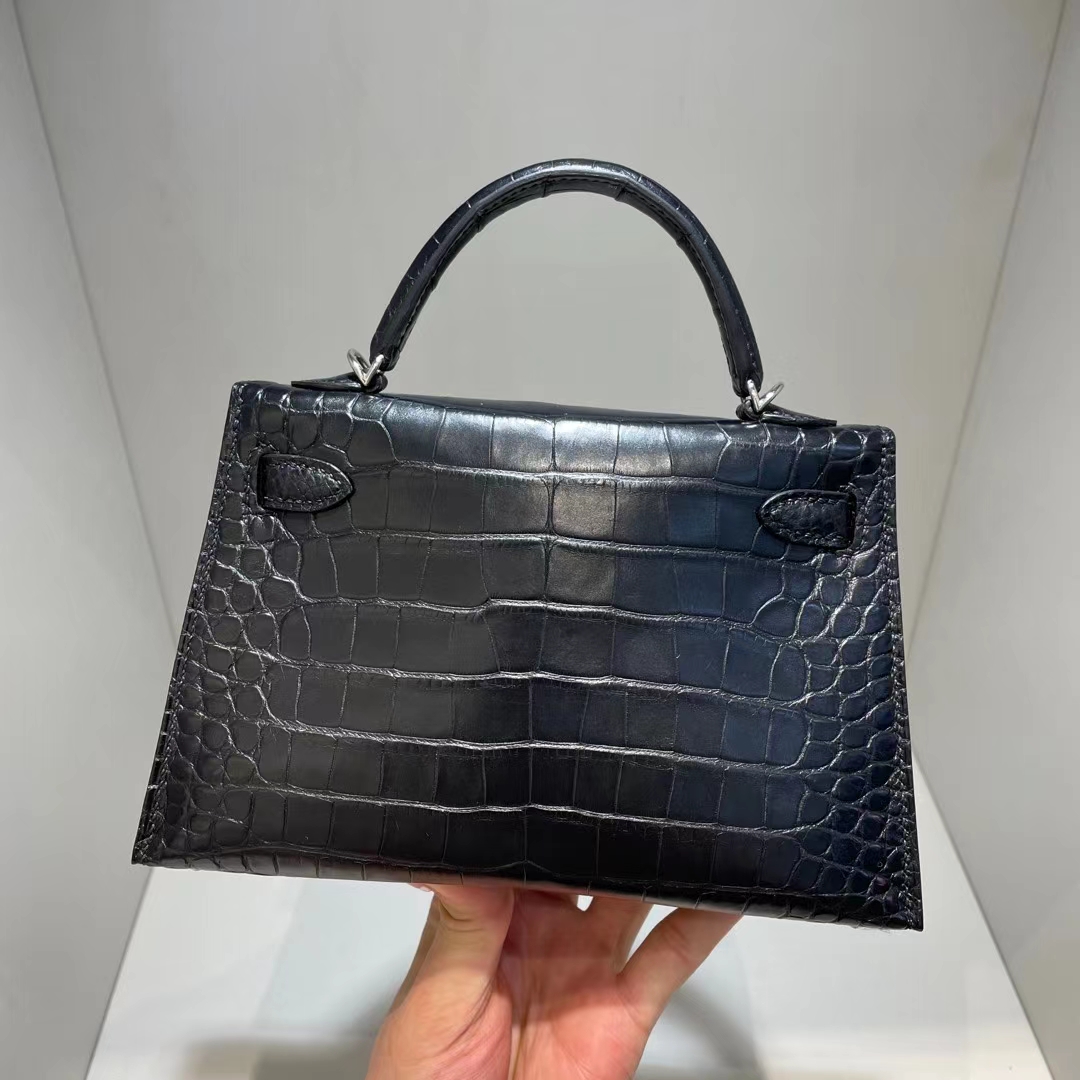 Hermès（爱马仕）Kelly Mini Ⅱ 迷你凯莉 雾面美洲鳄 Ck89 黑色 银扣 19cm