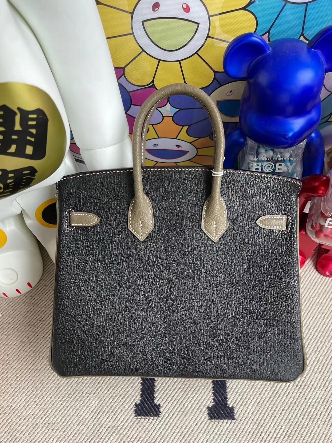 Hermès（爱马仕）Birkin 铂金包 Hss Chevre Ck89 黑色 拼 Ck18 大象灰 内拼 1Q 奶昔粉 磨砂金扣 25cm