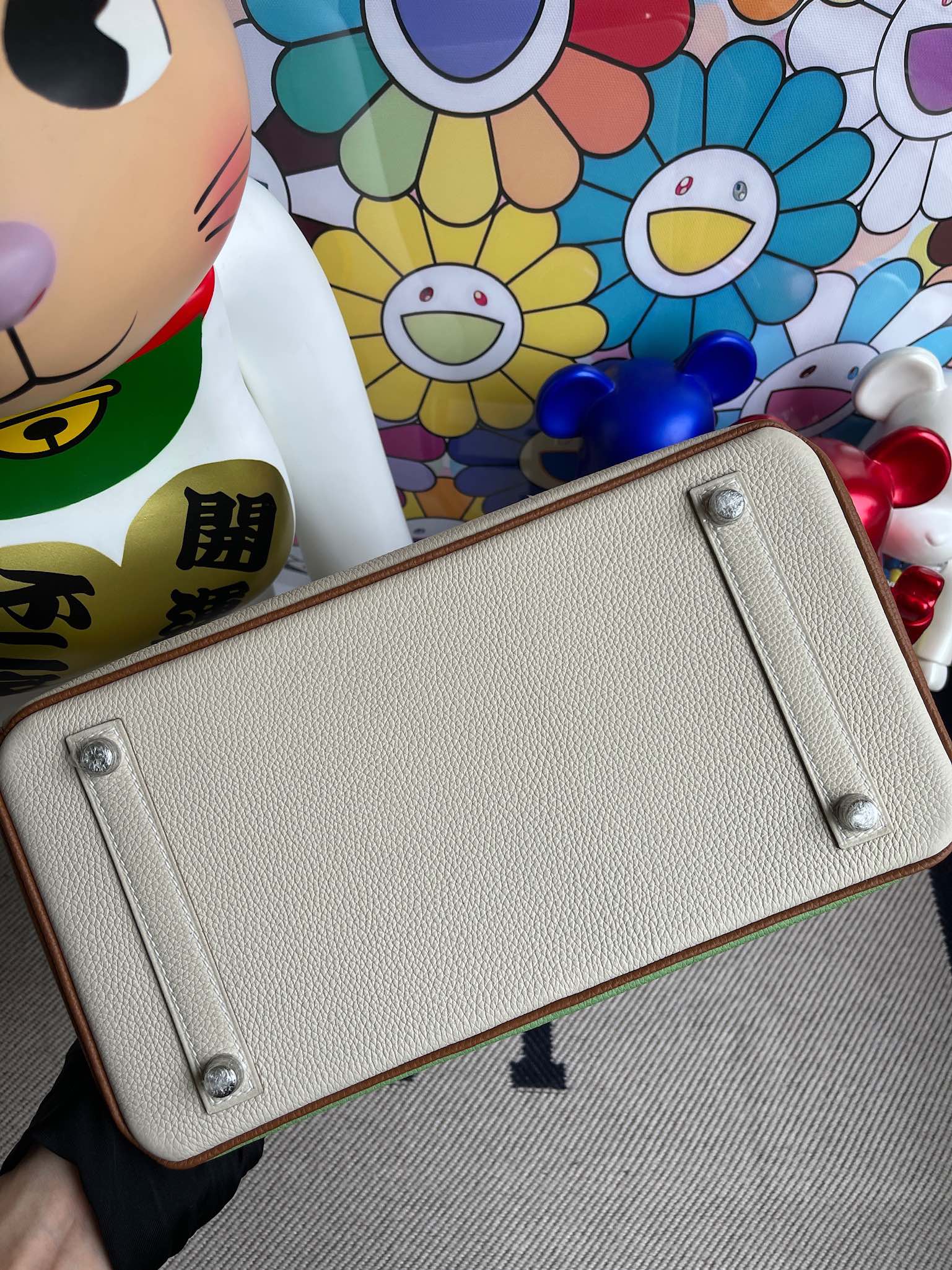 Hermès(爱马仕)Birkin 铂金包 原厂小牛皮Togo 奶昔白 拼 牛油果绿 拼 金棕 银扣 30cm 马蹄印 顶级手缝-拉尔森鳄鱼皮具定制 - 爱马仕包包官网 Hermès(爱马仕)Birkin 铂金包 原厂小牛皮Togo 奶昔白 拼 牛油果绿 拼 金棕 银扣 30cm 马蹄印 顶级手缝