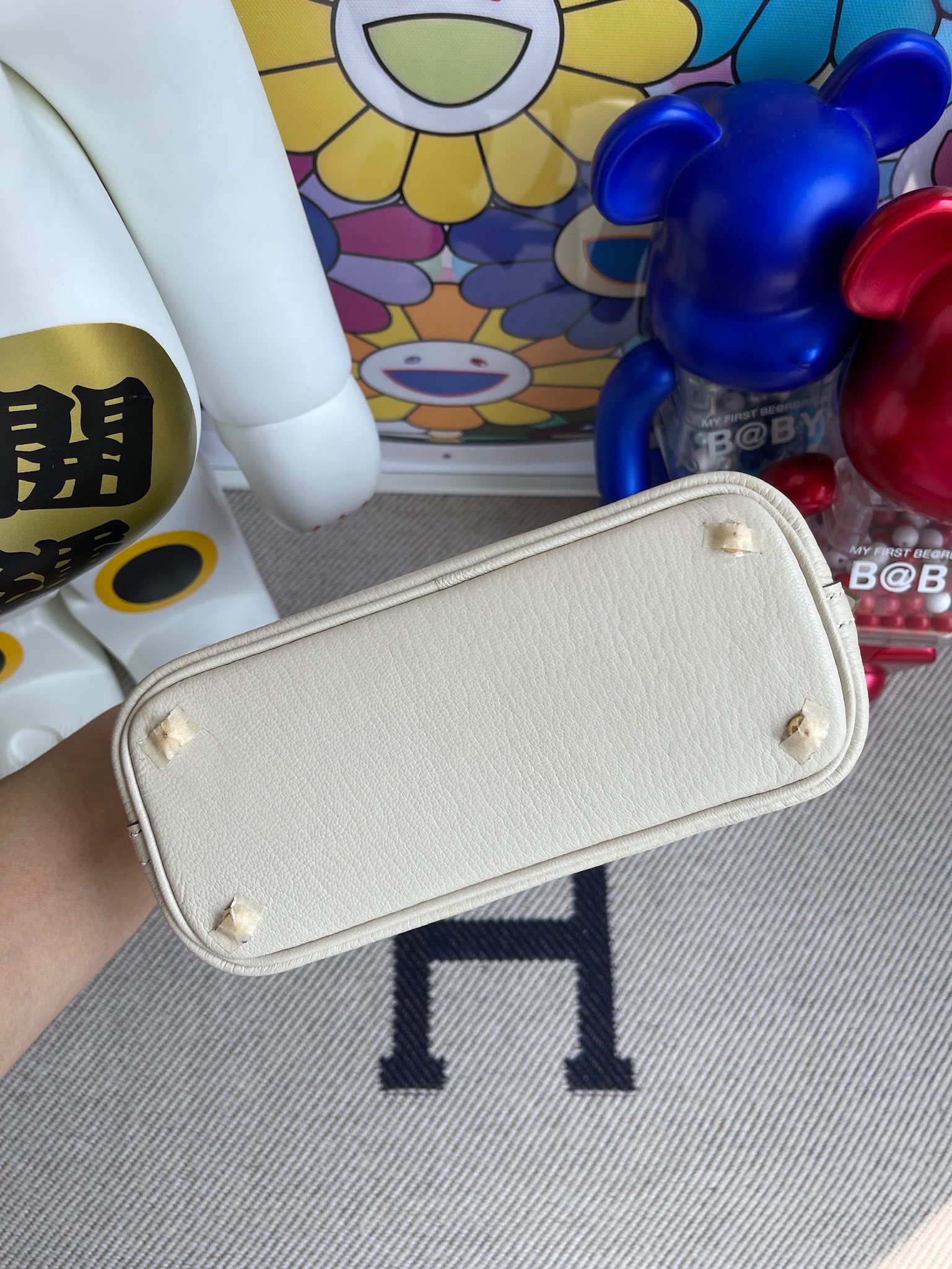 Hermès(爱马仕)Mini bolide Chevre 山羊皮 ck10 奶昔白 金扣 顶级手缝 定制-拉尔森鳄鱼皮具定制 - 爱马仕包包官网 Hermès(爱马仕)Mini bolide Chevre 山羊皮 ck10 奶昔白 金扣 顶级手缝 定制